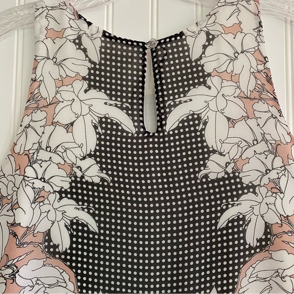 Max Studio sleeveless top SIZE XS - Picture 4 of 11